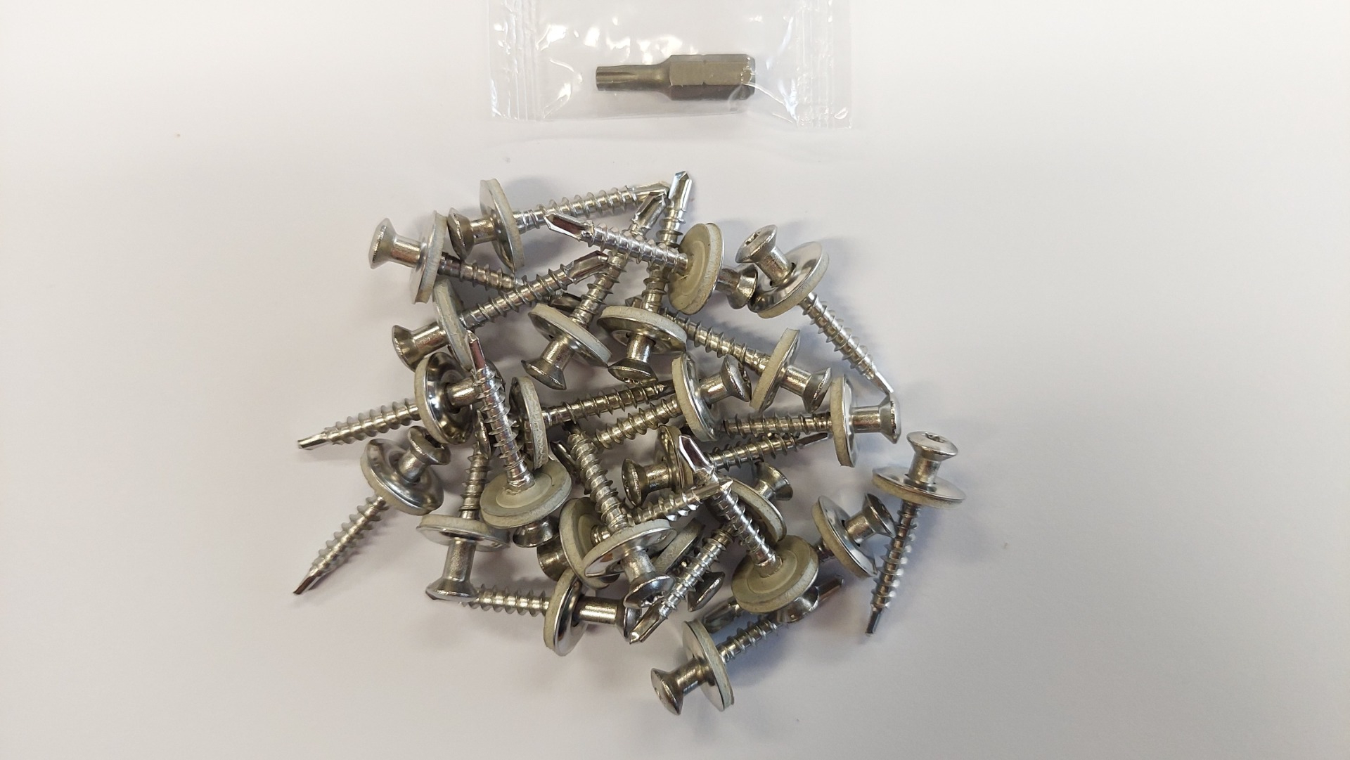 Daktrimschroef RVS A2 4 5 X 35 Mm Verpakt Per 25 Stuks daktrimschroef-rvs-a2-4-5-x-35-mm-verpakt-per-25-stuks