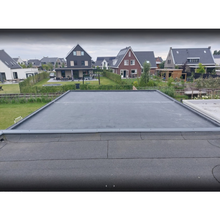 EPDM rol (Europees) - 30 meter lengte - breedte 3,50 meter - dikte 1,20 mm - per rol