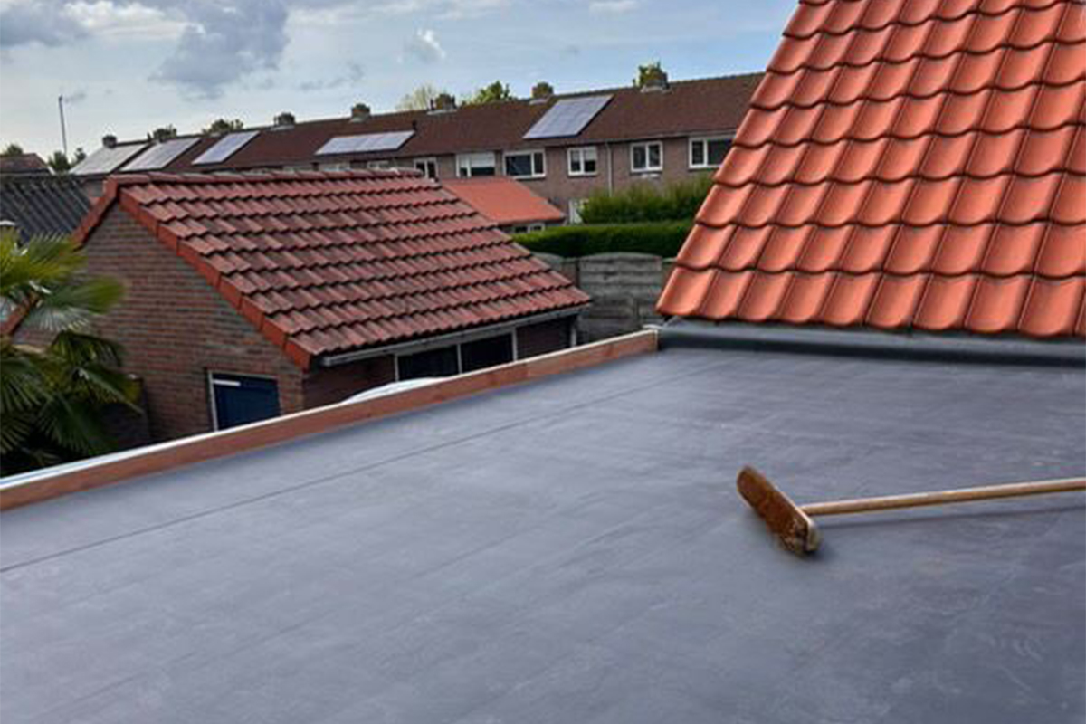 EPDM Dakrenovatie in beeld – De opbouw en het resultaat!